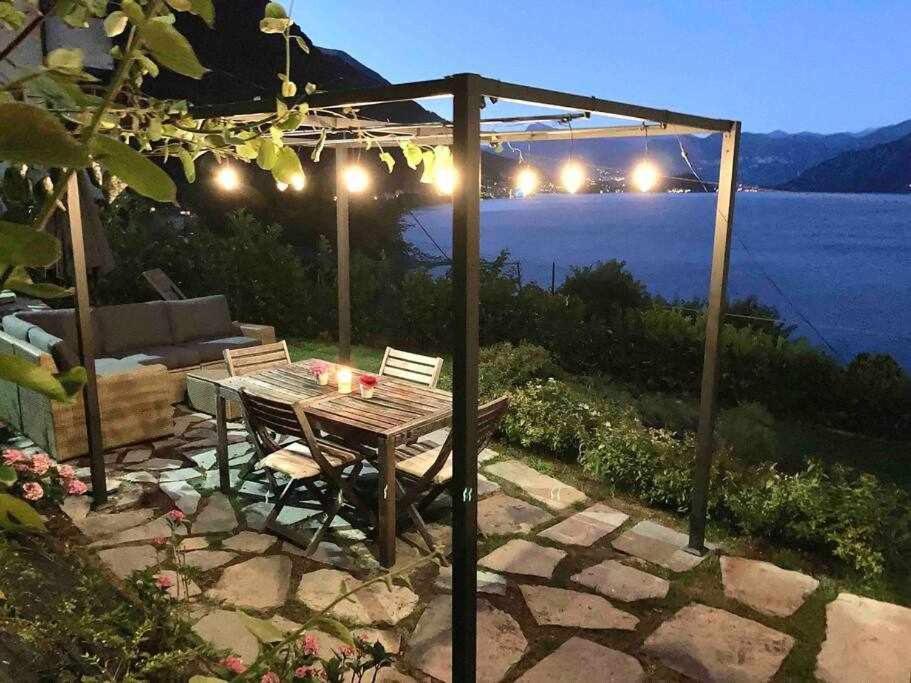 Villa Peroni Lake Como Cottage With Swimming Pool 阿尔杰尼奥 外观 照片